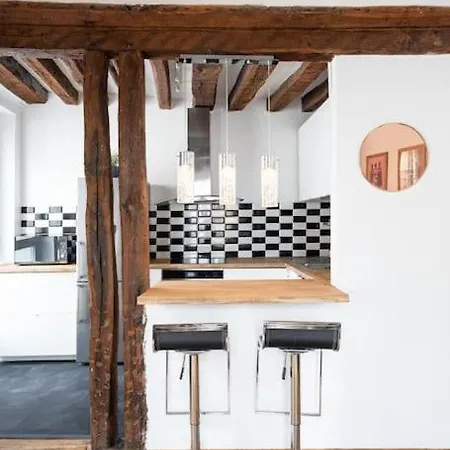 Apartment Odeon I Central & Historic Paris